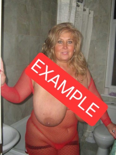 Nudi busty donna matura - busty,