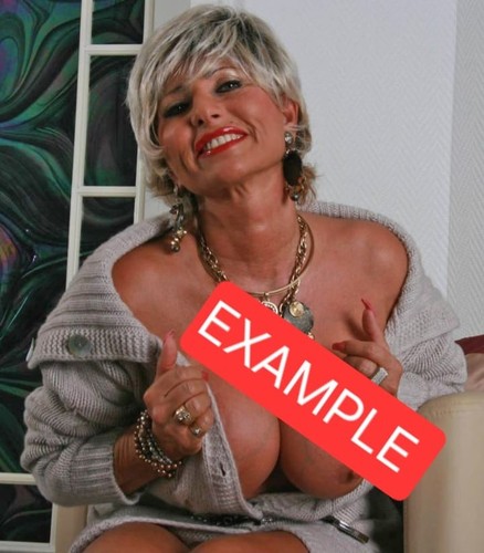 Nudi busty sexy donna matura - busty,