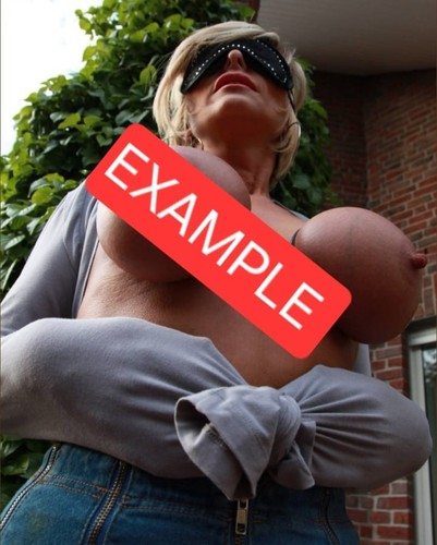 Nudi busty sexy donna - nudi,